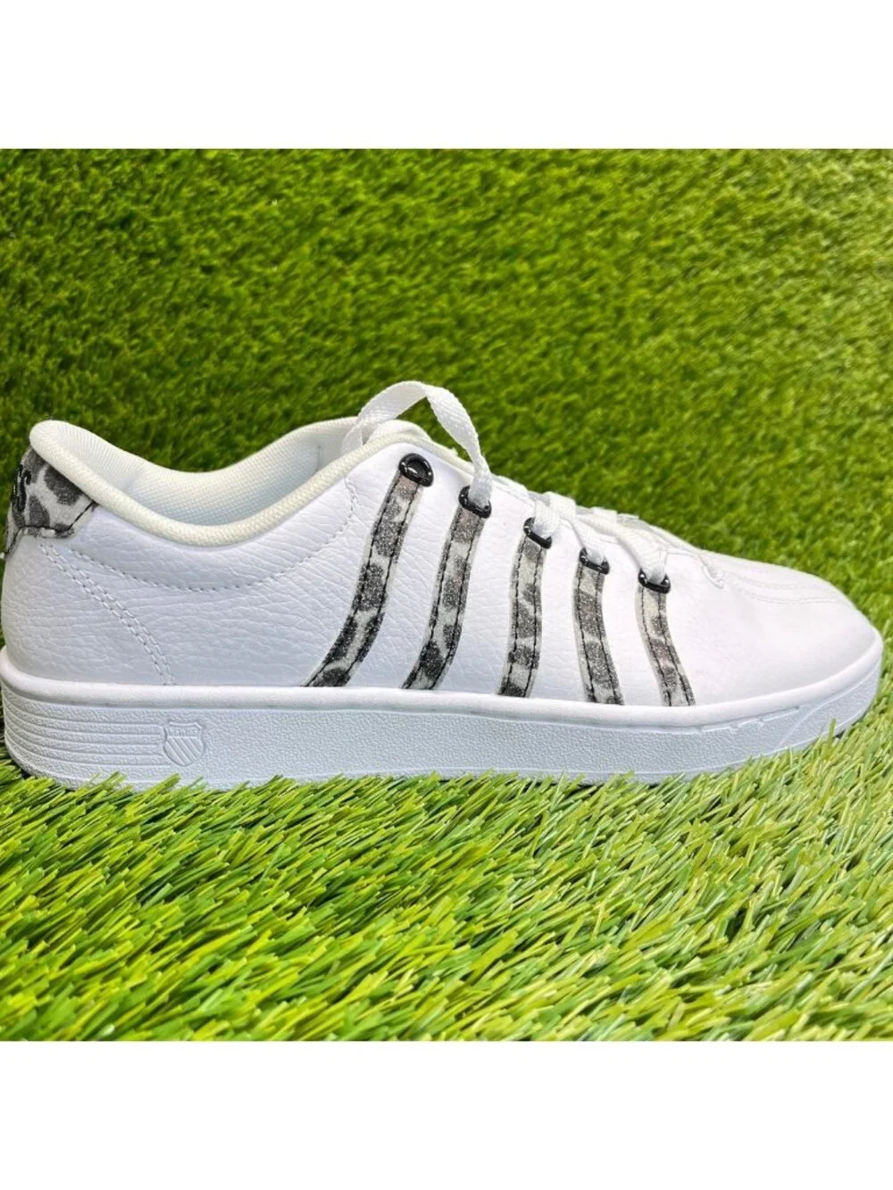 K-Swiss Court Pro II Leopard Womens Size 9 White Black Athletic Shoes Sneakers